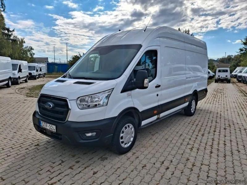 ايجار ميكروباص فورد ترانزيت للسفر والرحالات