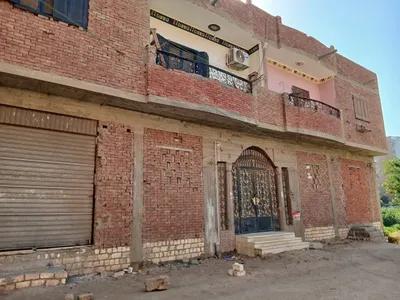 شقه ١٠٠ متر ارضى ف بنى سويف شارع الروضه في بني سويف, مدينة بني سويف - 1,100,000 جنيه