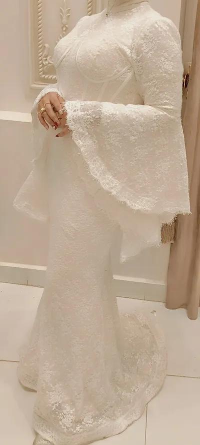 فستان سواريه في الإسكندرية, السيوف - 2,000 جنيه