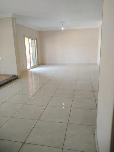 شقة للبيع في الشطر الثامن زهراء المعادي في القاهرة, المعادي, زهراء المعادي, الشطر الثامن - 9,000,000 جنيه