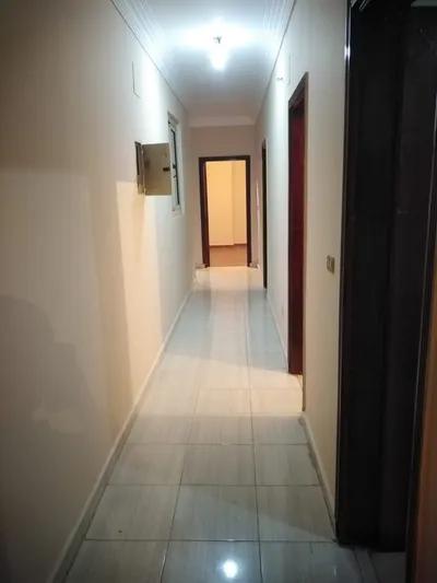 شقة للايجار في المعراج العلوي بالقرب من الطريق الدائري in Cairo, Maadi, El Merag City - 12,000 EGP