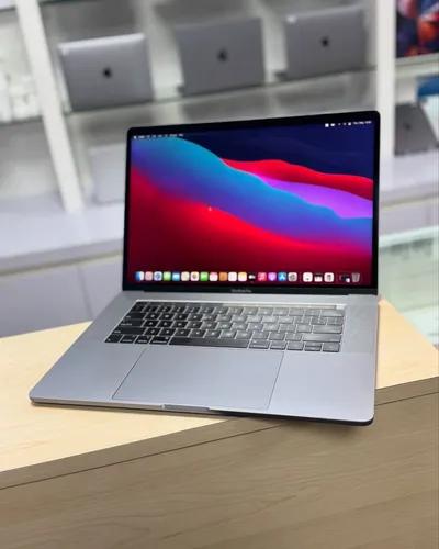 Macbook pro 2018 في الغربية, طنطا - 35,000 جنيه